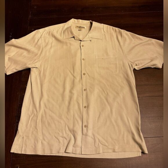 Tommy Bahama men’s shirt- Large. - Picture 1 of 5